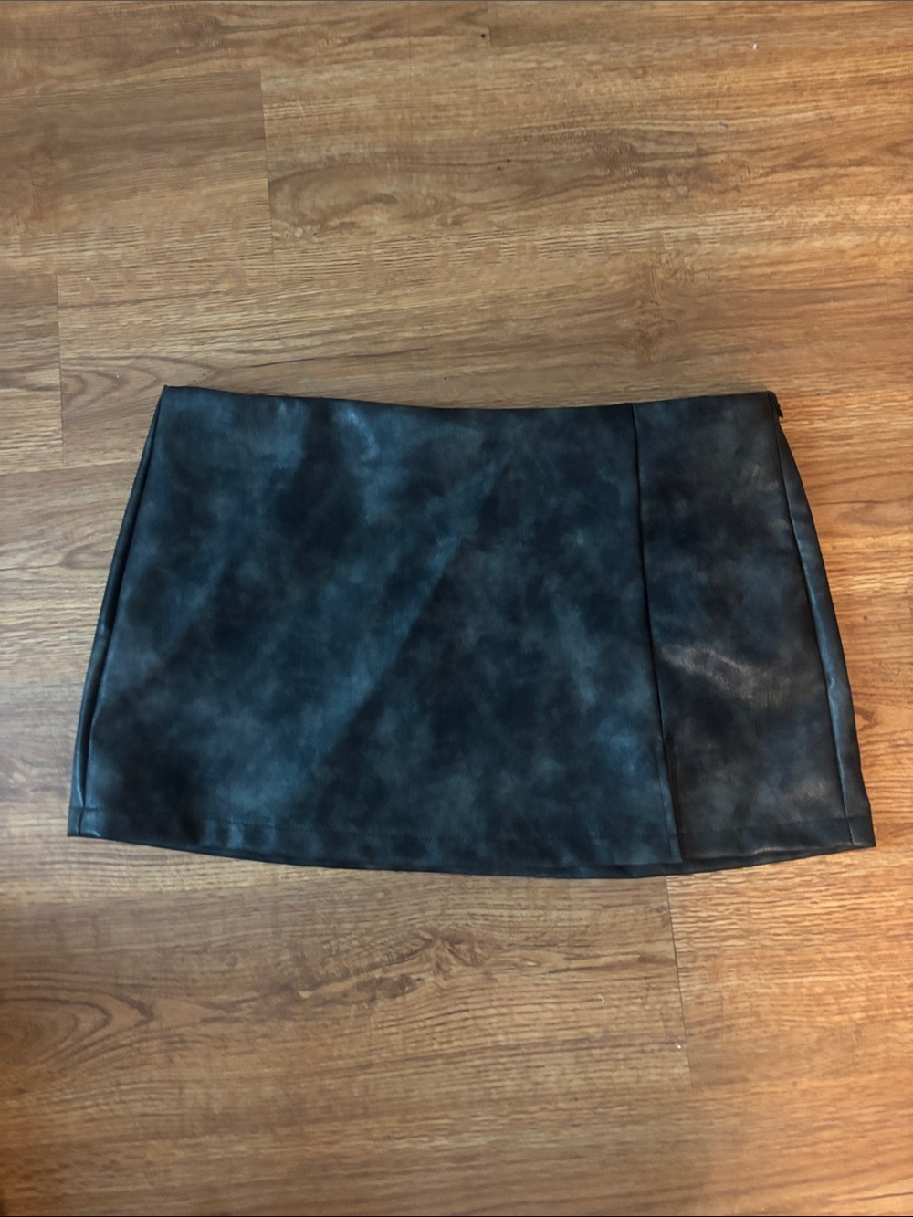 Classic Black Faux Leather Mini Skirt - Sleek Women's Skirt